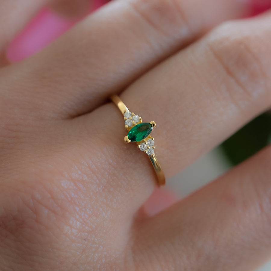 marquise emerald cz gold ring