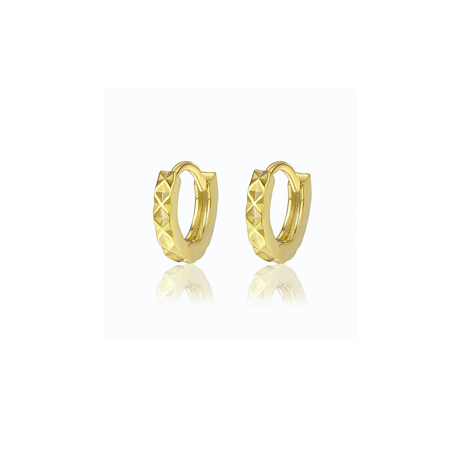 geometric pattern plain gold huggie earrings